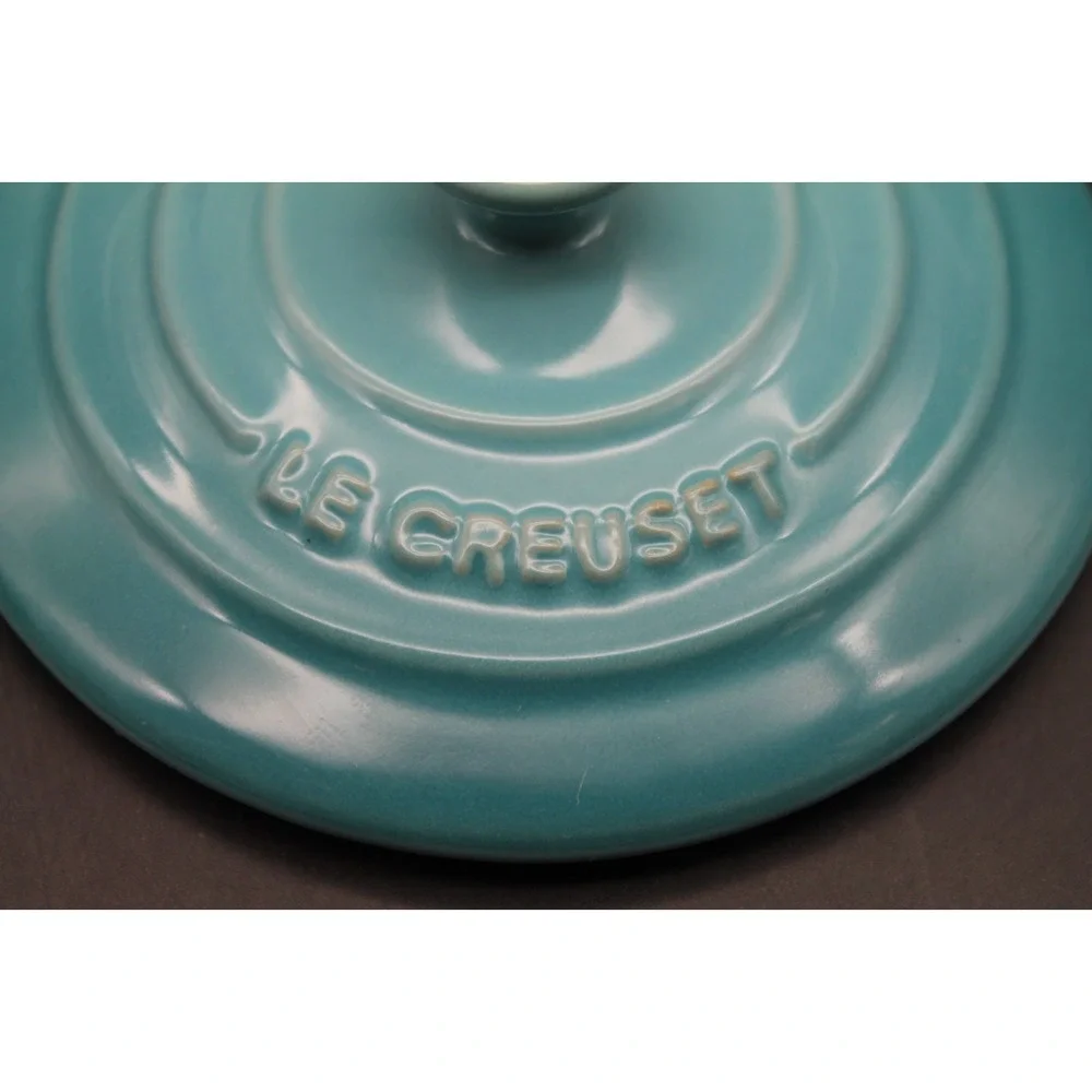 Le Creuset 8 Oz Caribbean Petite Round Individual Casserole Mini Cocotte Blue